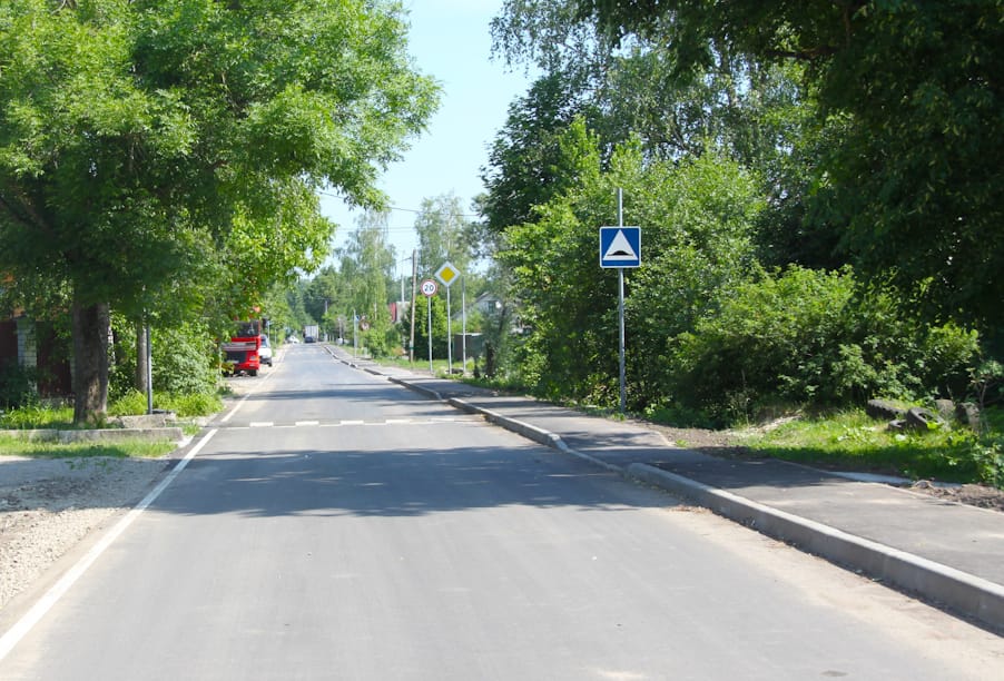 В Брянске капитально отремонтирован участок улицы Окружной