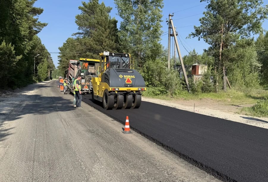 В Томской области ремонтируют участок дороги Колпашево – Белый Яр